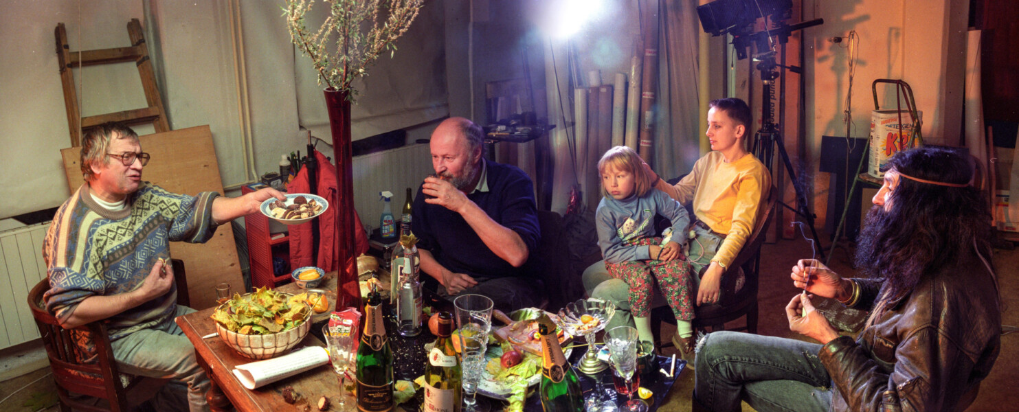 návštěva Ivana Martina Jirouse, Jiřího Laciny a Viktora Haita v atelieru, asi 1996